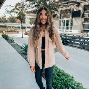 Abercrombie & Fitch Women’s Cozy Tan Fleece Jacket Medium